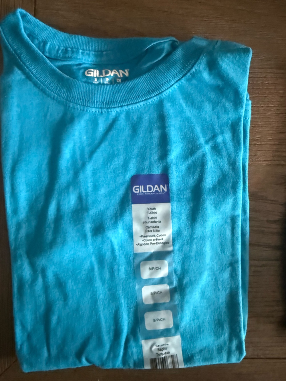2x Gildan kids Short Sleeve Crew Tee in Bright Turquoise and purple NWT